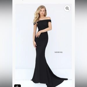 Sherri Hill 50824 black formal dress size 4